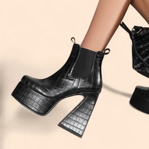 Botines Negros Plataforma Elektra Croco
