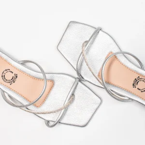 Sandalia Plana R265 Diseño femenino con brillo sutil | YLO Shoes